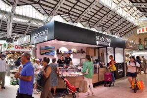 Infraganti Con Las Manos En La Masa | Mercat Central