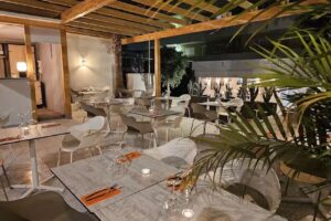 INSÓLITO BISTRÓ PLAYA DEL INGLÉS Italian restaurant & Pizza