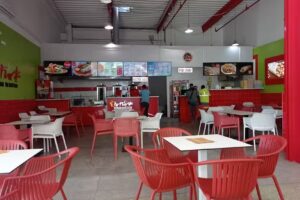 Isturk Kebab & Pizza Jaén Plaza (حلال )