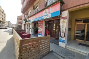 Kebab and pizzeria- Lluna de Nit