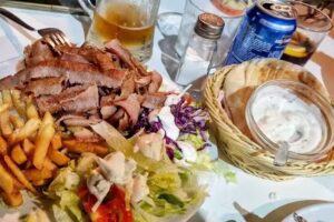 Kebab Bar Pizzería «La Cueva» (Valencia)