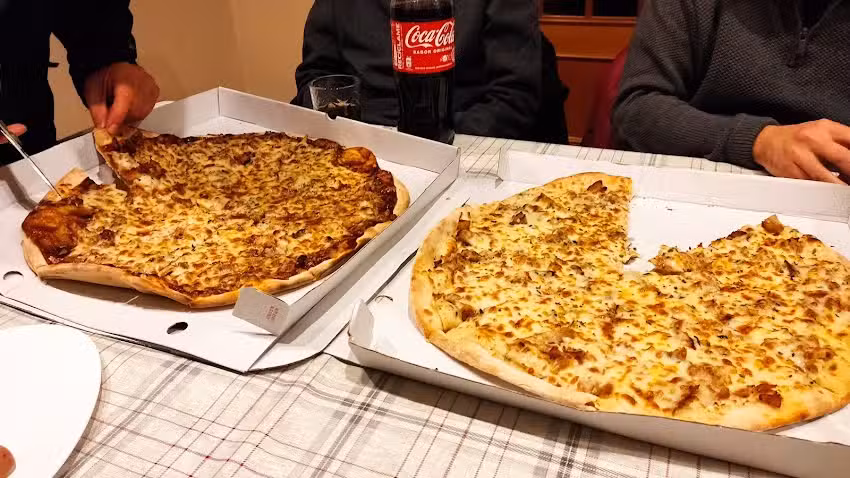 Komekalla | Pizzería Kebab