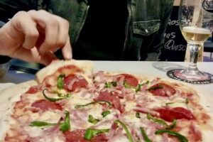 La Herradura Pizza Bar