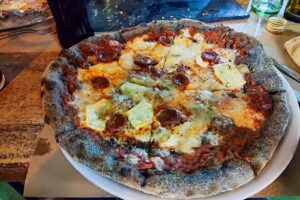 LA LOCANDA *Gastro Pizzeria*