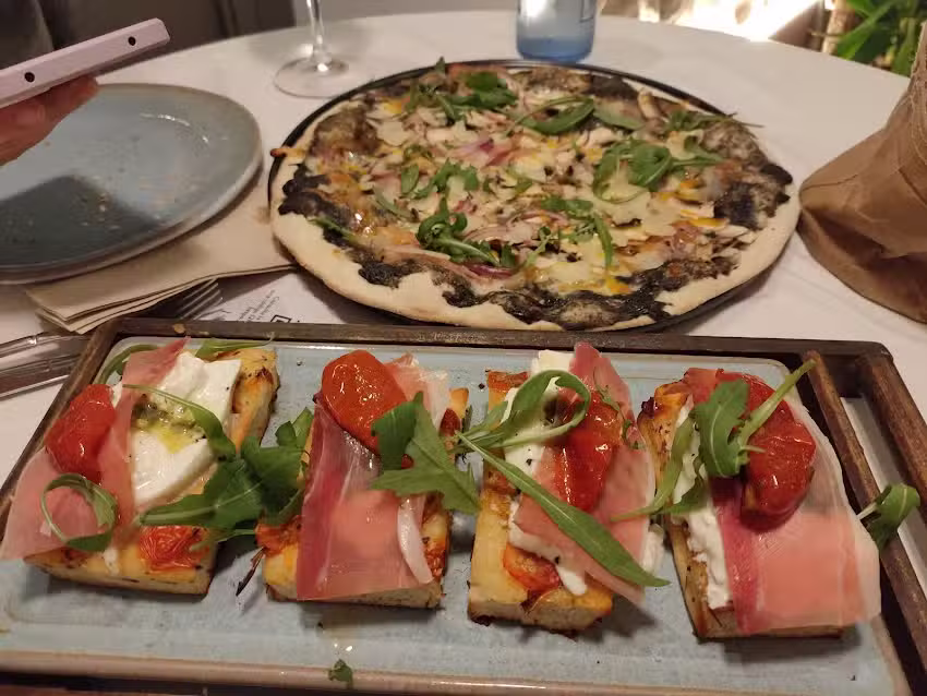 La Mafia se sienta a la mesa