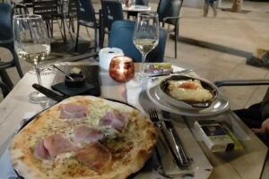 La Mafia se sienta a la mesa