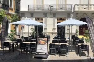 La Mafia se sienta a la mesa