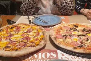 La Mafia se sienta a la mesa