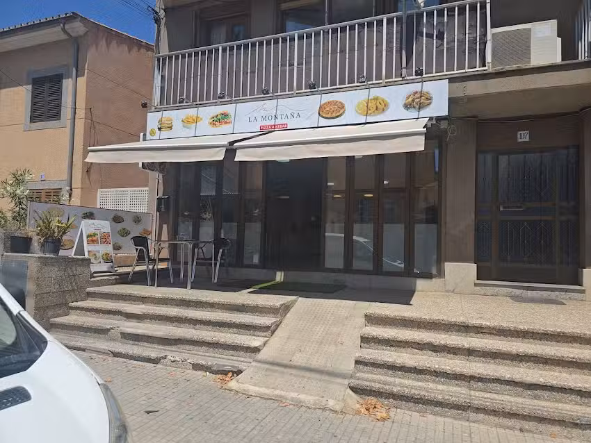 LA MONTAÑA PIZZA Y KEBAB