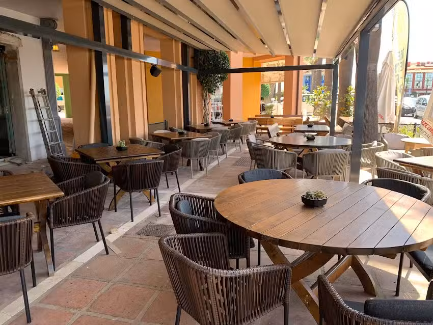 La Pala – Pizza, Bar & Restaurant