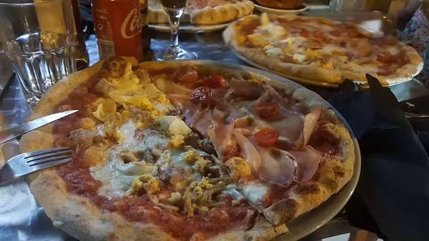 La Pizza Loca