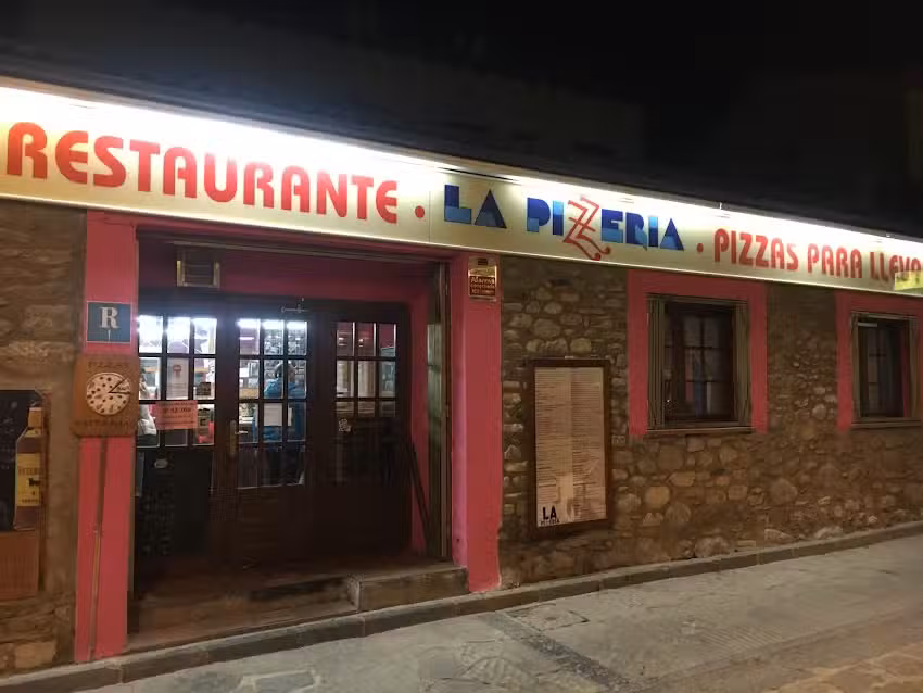 La Pizzería