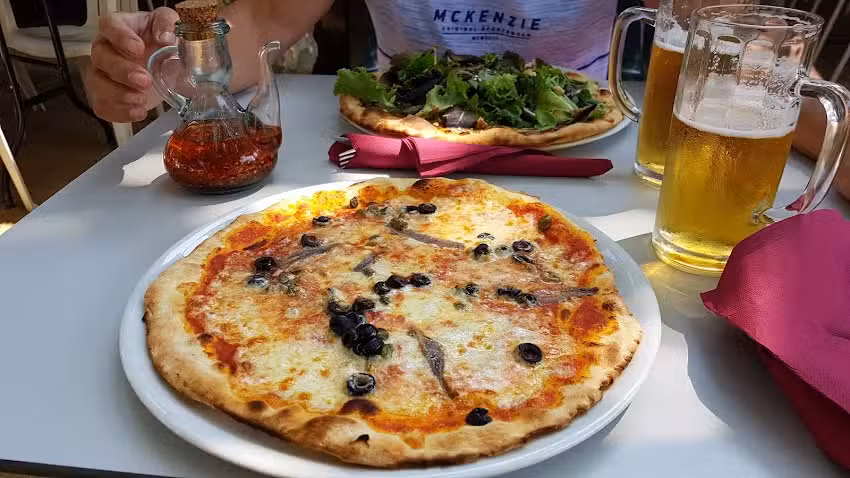 La Pizzería Napoletana