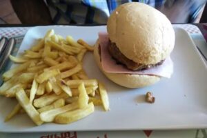 La Tanda De Mimi Burguer & Pizza