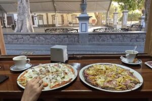 Le esquina de Angelina / El semáforo de Agaete