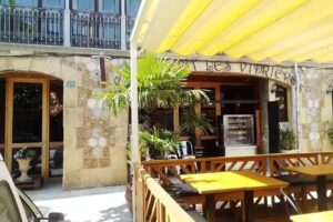 Les Vidrieres- restaurant de cocina tradicional catalana, Burger, Bocatas, menú diario y fin de semana en Tremp