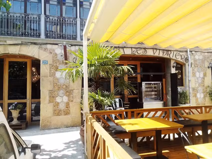 Les Vidrieres- restaurant de cocina tradicional catalana, Burger, Bocatas, menú diario y fin de semana en Tremp