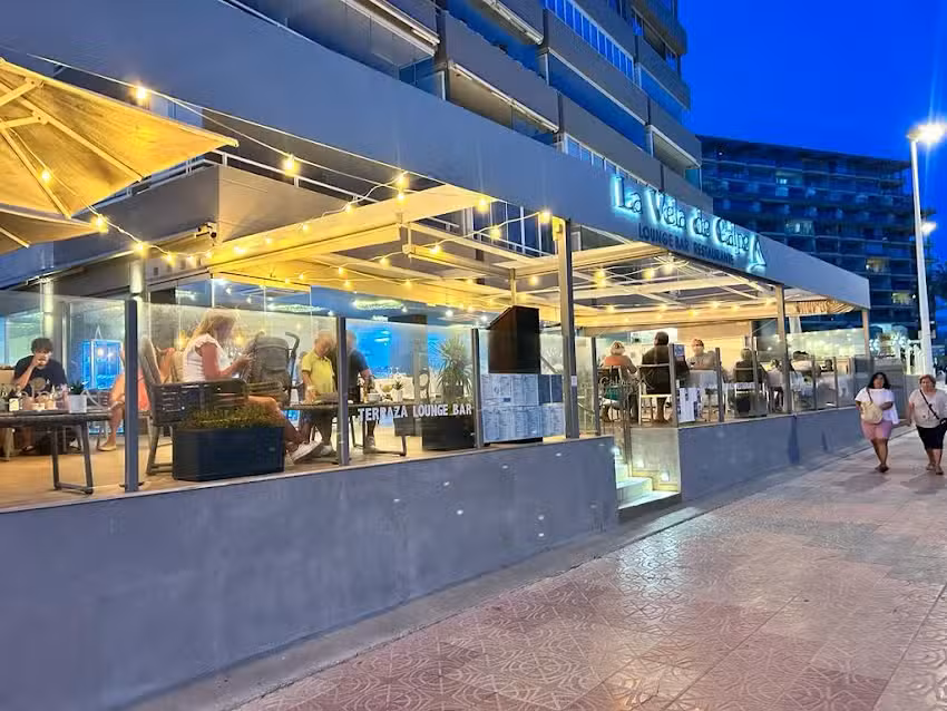 LOUNGE BAR – RESTAURANTE La Vela de Calpe.