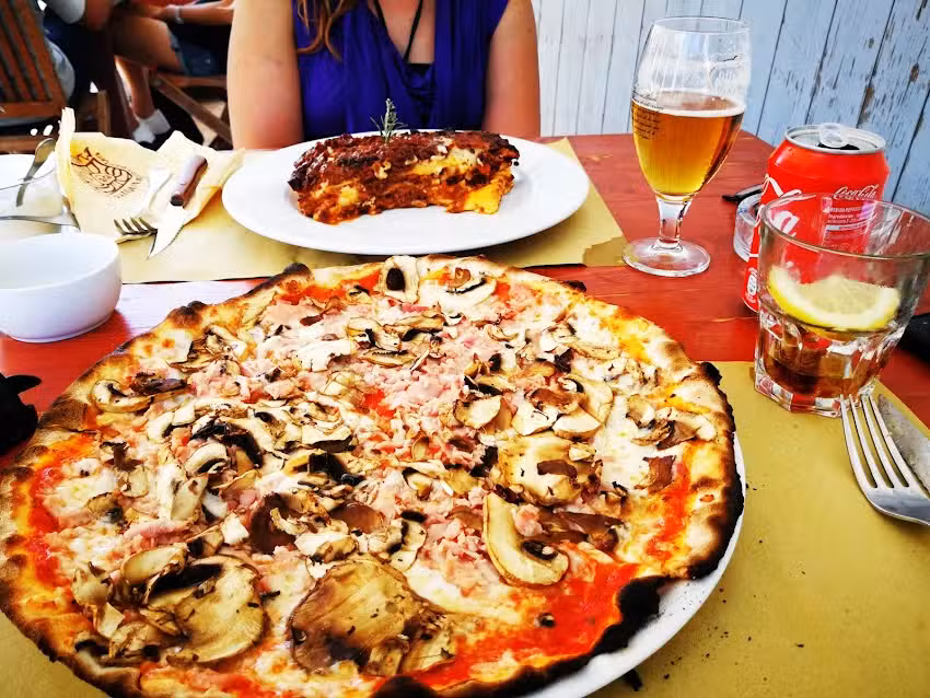 Macondo Restaurante Pizzeria