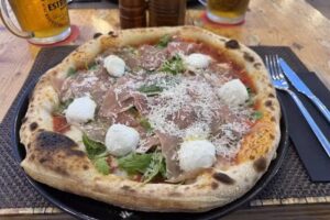 Madame Cabra Pizzería & Coffee Roastery