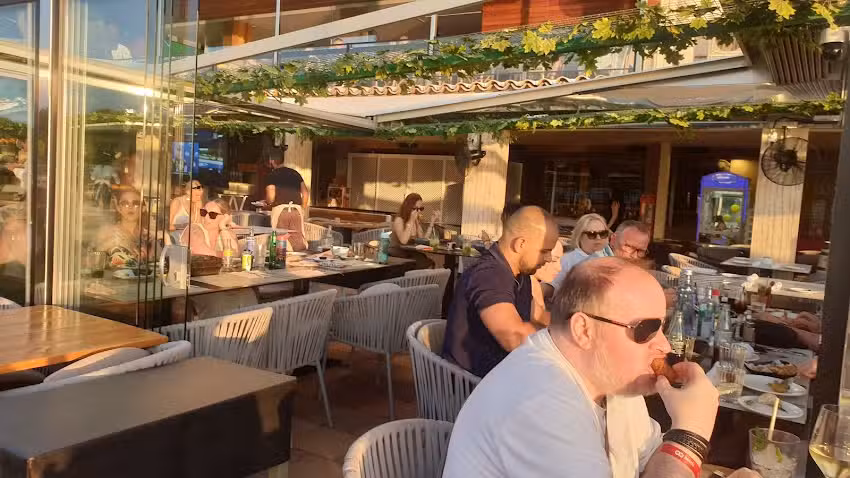 Madre Santa Pizza – Pasta & Tiramisú