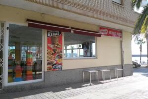 Metro pizza & kebab restaurant