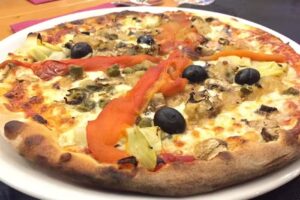 Mireia Pizzeria-Restaurant