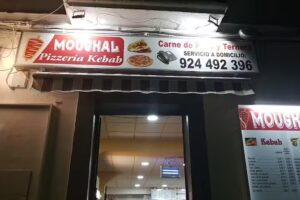 Moughal Pizzeria Kebab
