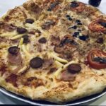 Mucho Más Que Pizza