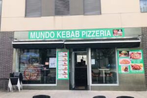 Mundo Kebab Pizzería Zabalgana