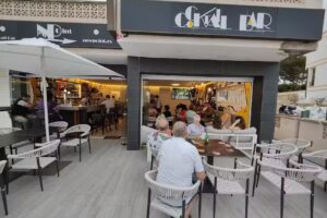 New Point Cocktail Bar