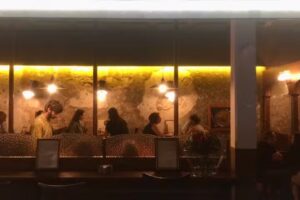 O Farol Bar • Vigo