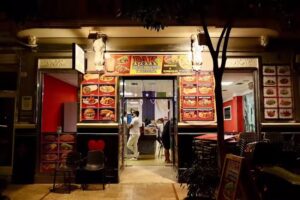 Pak doner kabab y pizzería