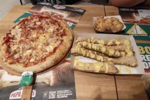 Papa Johns Pizza