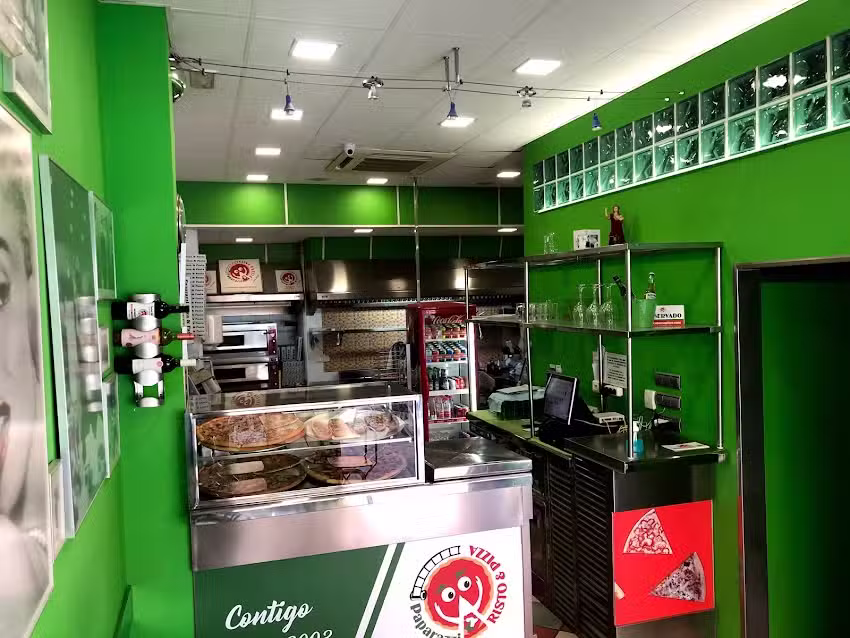 Paparazzi Pizza Playa