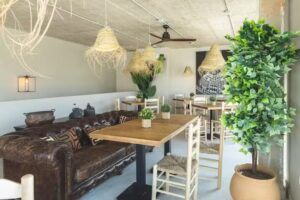 Petit Bistró Island – Restaurante Mediterraneo – Desayunos