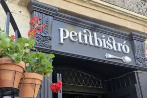 Petit Bistró Virgen – Restaurante Mediterraneo