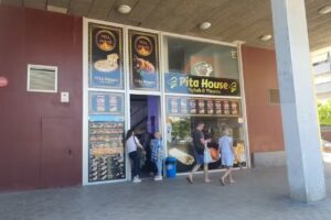 Pita House kebab pizzeria