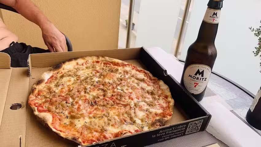 Pizza a Punt · Tona