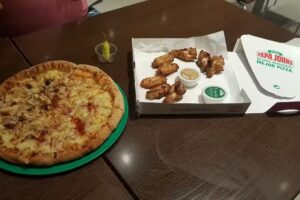 Pizza Papa John’s