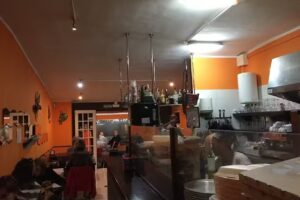 Pizzeria Arepera Pirdula Abades