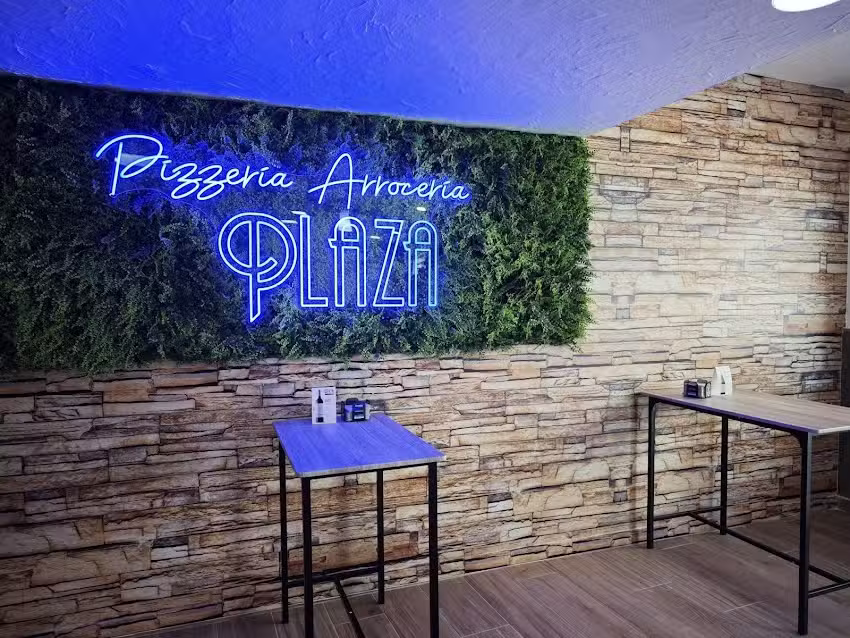 Pizzería Arrocería Plaza
