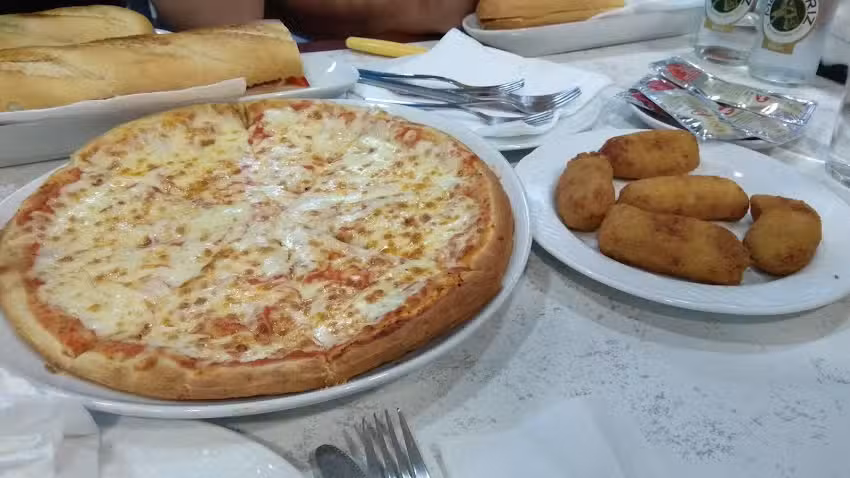 Pizzería-cafetería Marey