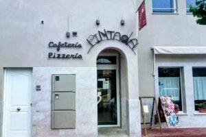 Pizzería Cafetería Pintada