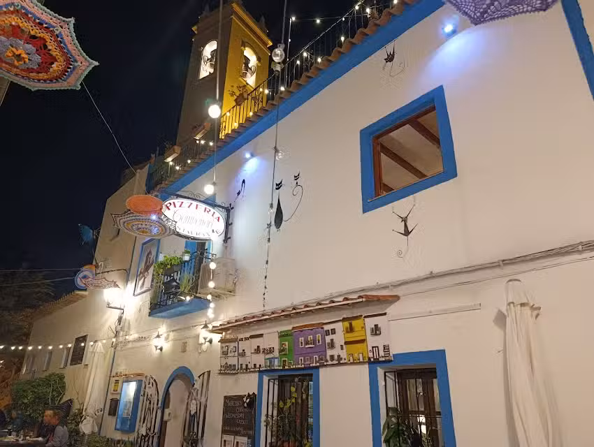 PIZZERIA Campanari RESTAURANTE.