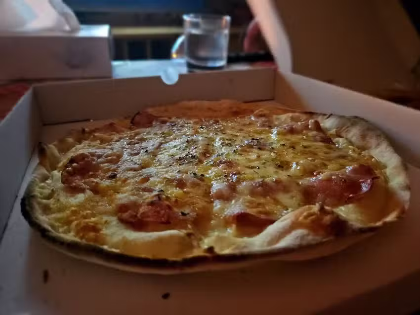 Pizzería Cosa Nostra