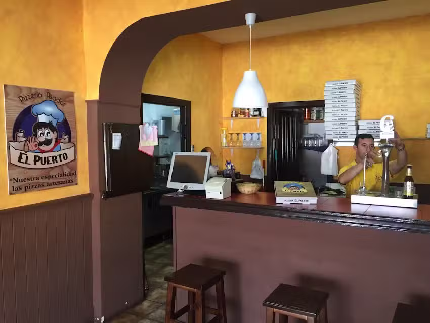 Pizzería El Puerto