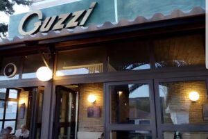 Pizzería Guzzi Cúllar