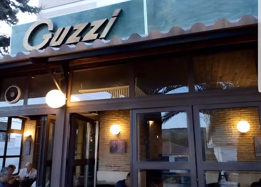 Pizzería Guzzi Cúllar