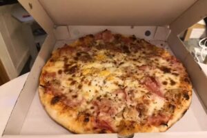 – Pizzería Kebab España Massamagrell